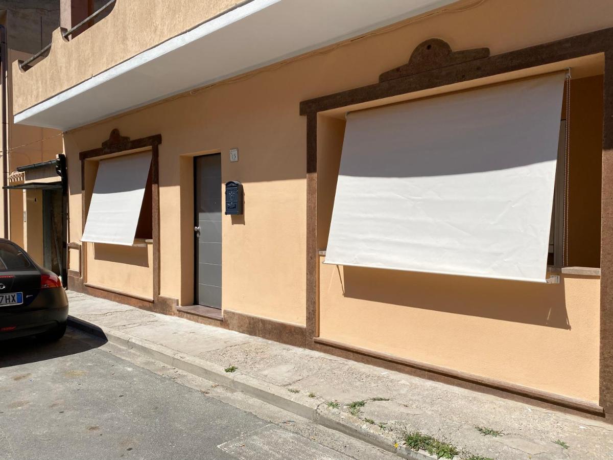 Concas Apartaments Portoscuso Exteriér fotografie
